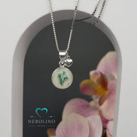 Kettenanhänger aus Sterling Silber mit Blüten in türkis.