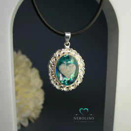 Anhänger Antik mit Ascheherz.