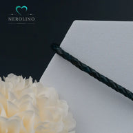 Leder Armband in der Farbe petrol mit 4mm Breite. 