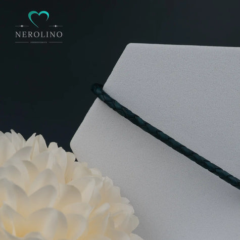 Leder Armband in der Farbe petrol mit 3mm Breite. 