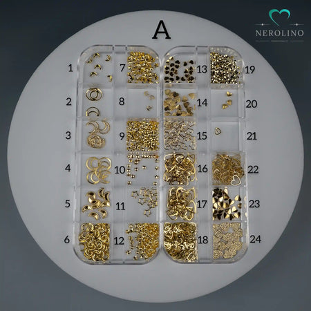 Verschiedene Inlays für Kettenanhänger in  der Farbe Gold.